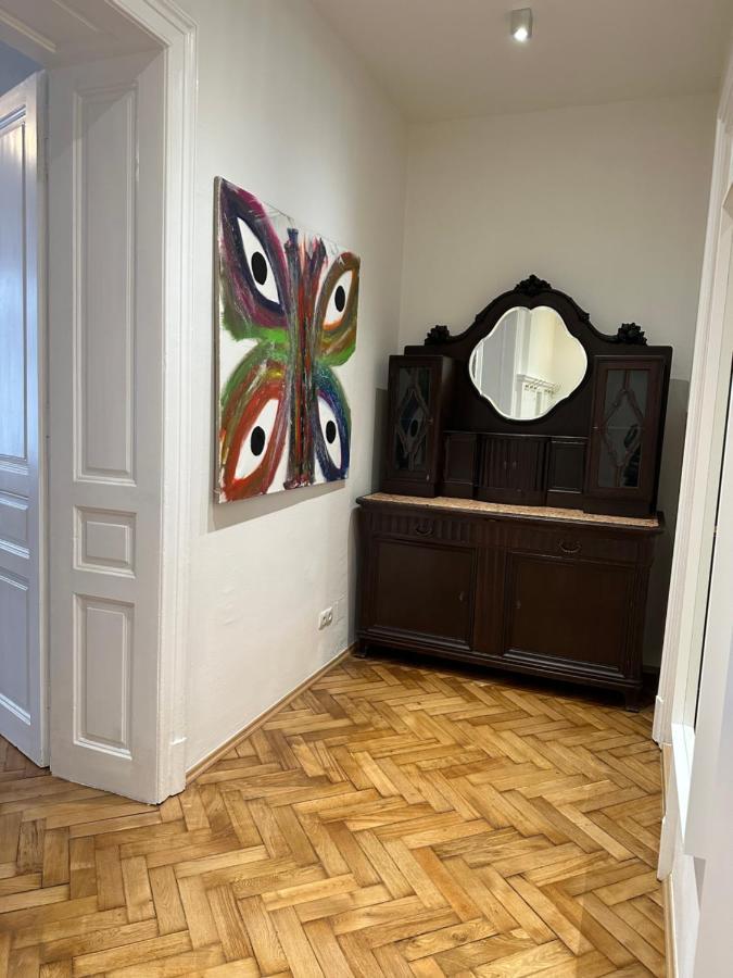 Artliving Apartment-Top 3 Self Check-In Štýrský Hradec Exteriér fotografie