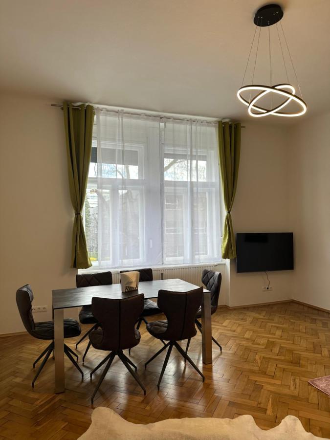 Artliving Apartment-Top 3 Self Check-In Štýrský Hradec Exteriér fotografie
